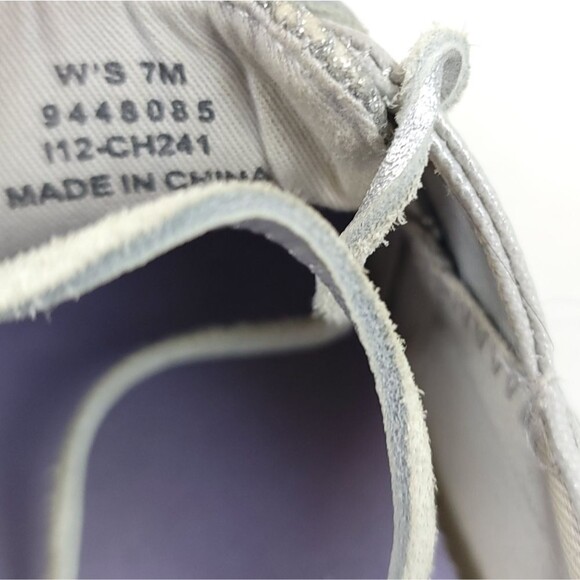 Sperry Top Sider Women's Silver Glitter Sparkle Slip On Boat Size 7M Shoes - Picture 6 of 7
